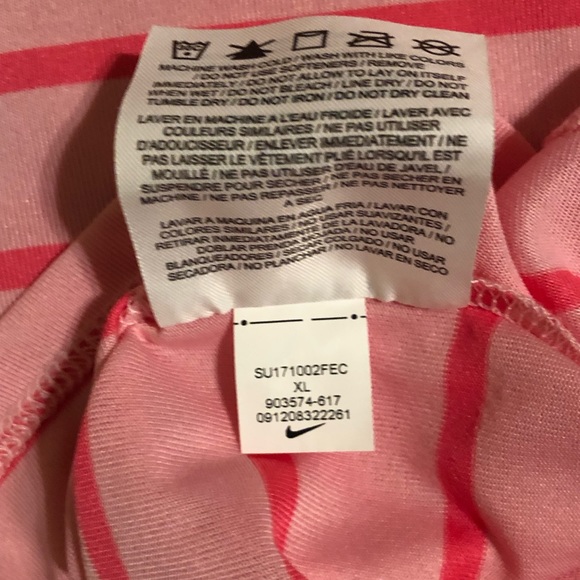 Nike Women's Size L Basic Dri-Fit Pink Striped Polyester Round Neck T-Shirt NWT - Picture 3 of 4